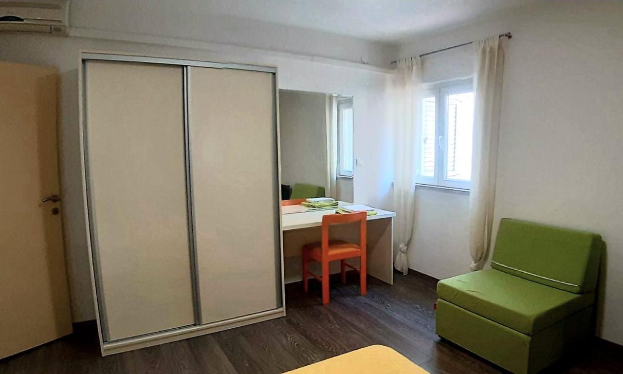 House Merlin Baška Voda المظهر الخارجي الصورة