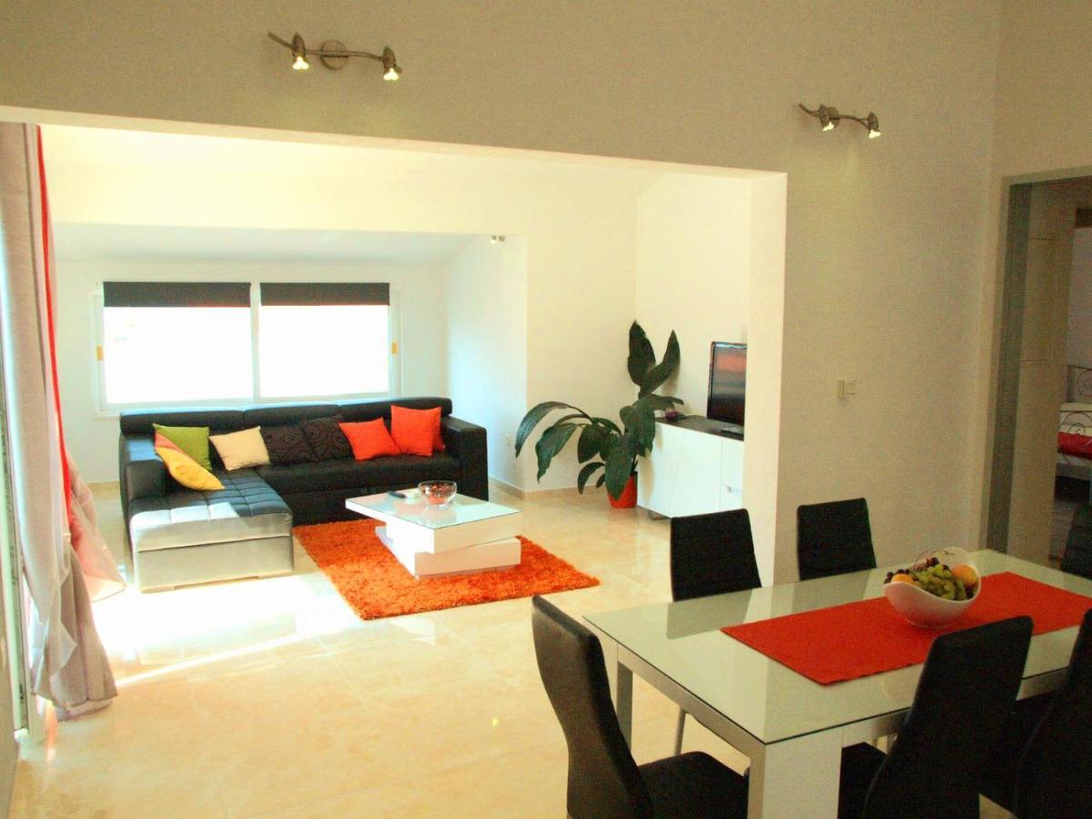 House Merlin Baška Voda المظهر الخارجي الصورة