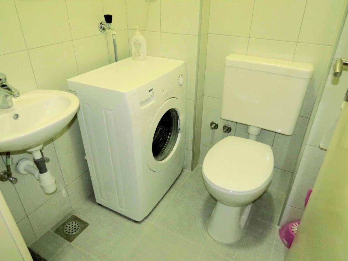 House Merlin Baška Voda المظهر الخارجي الصورة