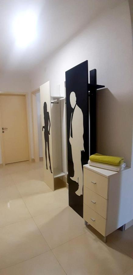 House Merlin Baška Voda المظهر الخارجي الصورة