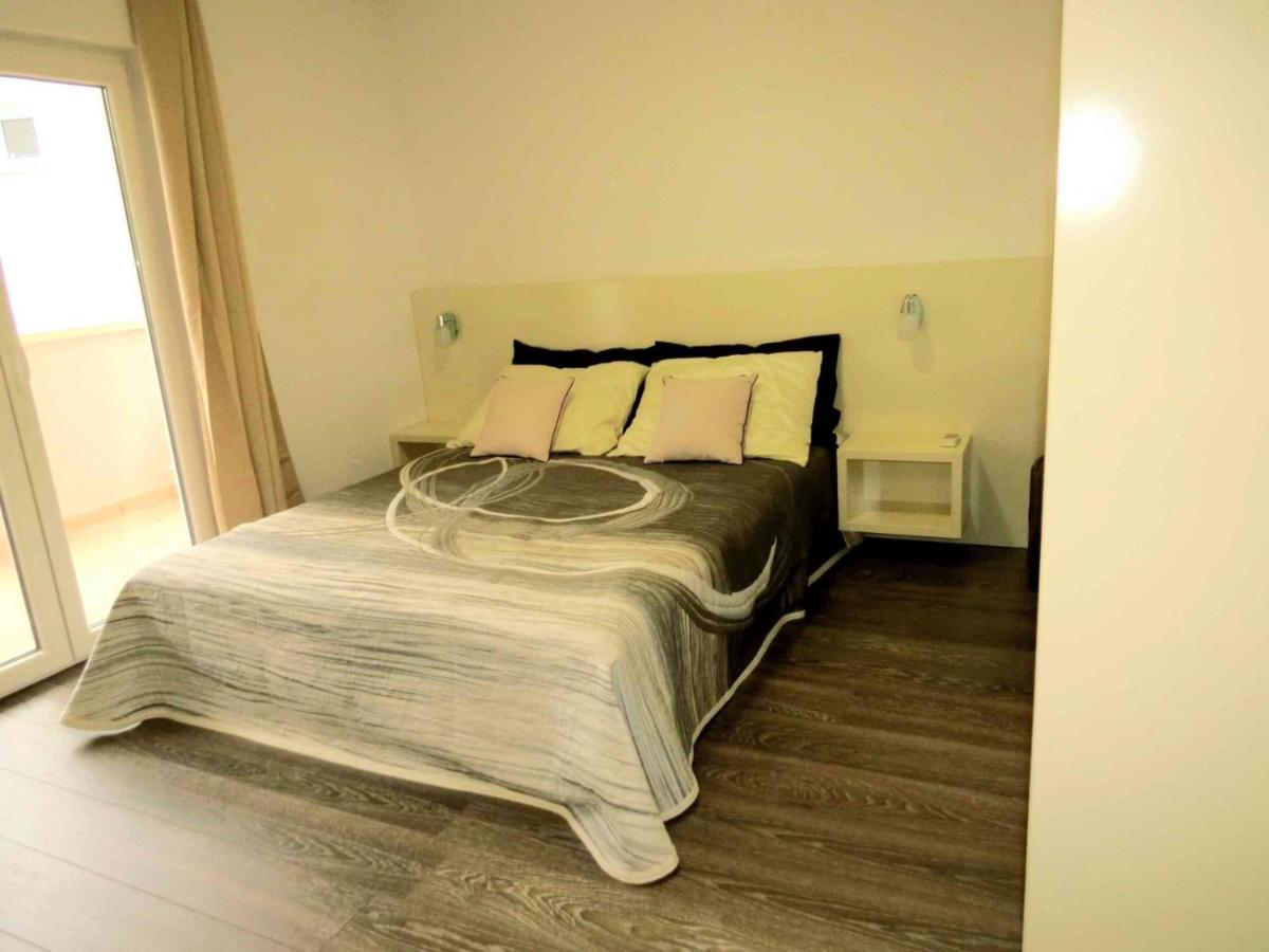 House Merlin Baška Voda المظهر الخارجي الصورة